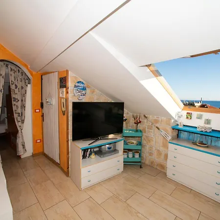 - Attico Panoramico Appartamento